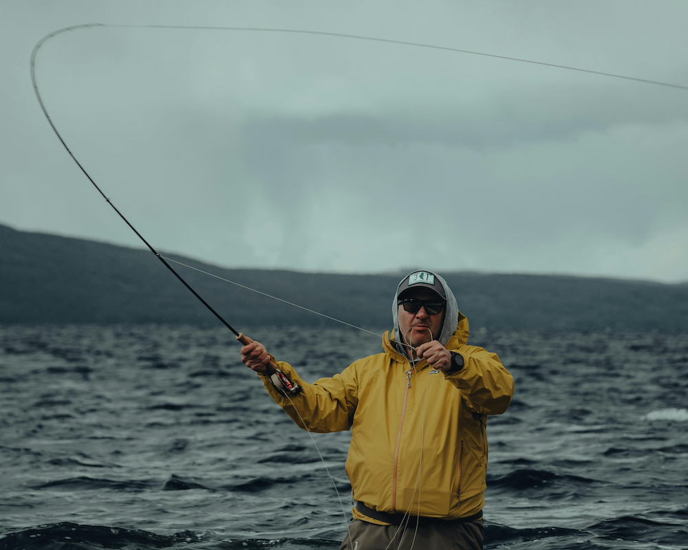 La pêche en mer à la mouche : une discipline d’émotion et de technicité
