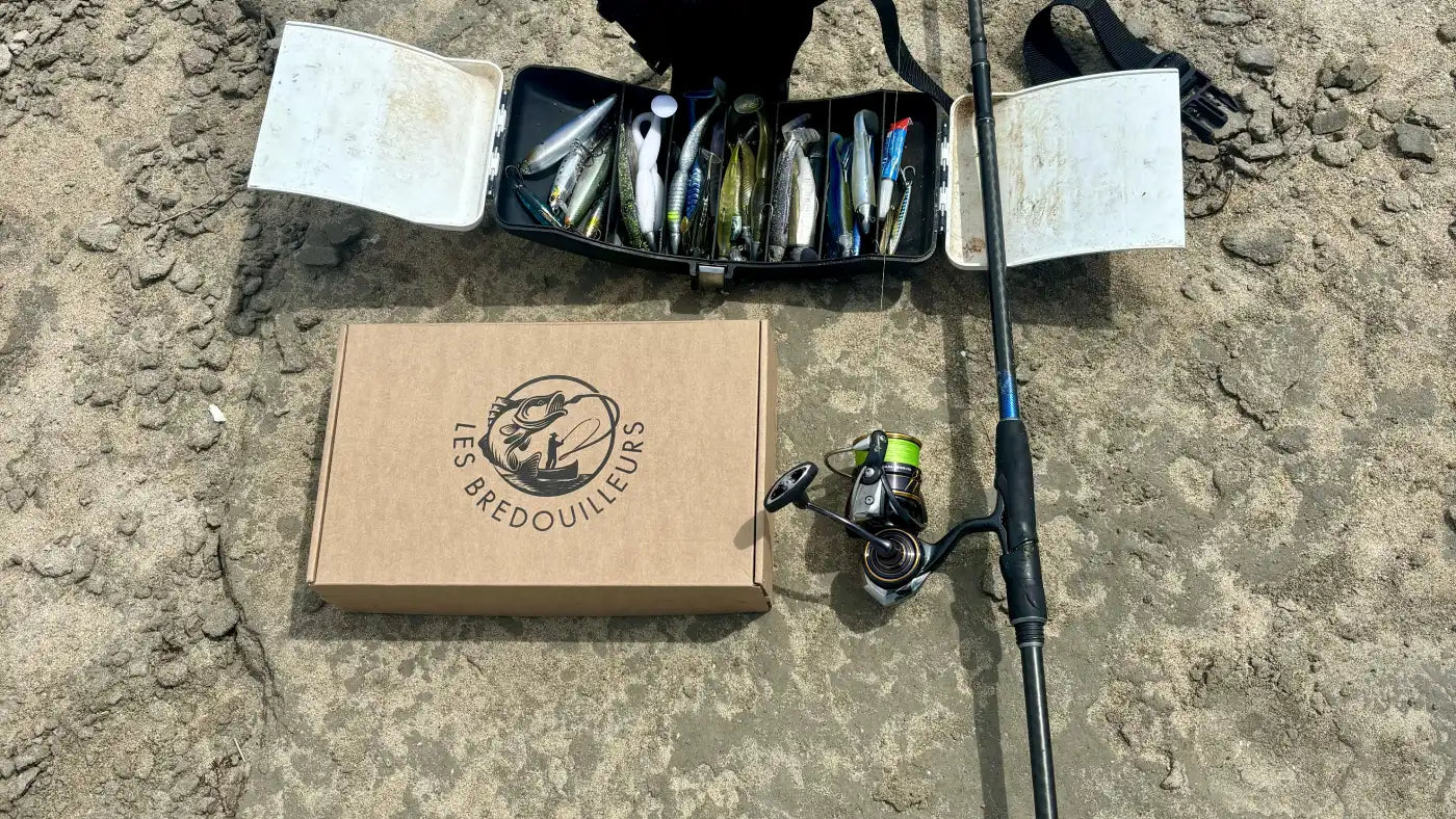Découvre les coffrets et box de leurres de pêche en mer et en eau douce des Bredouilleurs